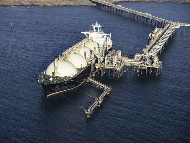 Aussies back tax hike after senator's beer vs gas exchange goes viral