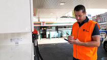 Motorists encouraged to dob in servos as 93 locations fined for price gouging